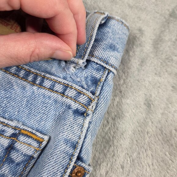 Levis 505 Jeans Mens 40X32 Blue Classic Straight Light Wash Denim Workwear READ - Picture 11 of 14